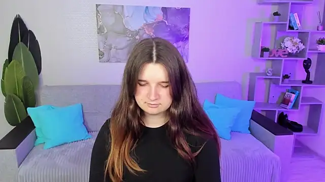 Snapshot of BonneyLove chatting on 09/12/25, 09:03 BonneyLove online show from 09/12/25, 09:03