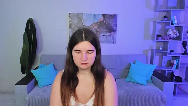 Snapshot of BonneyLove chatting on 10/10/25, 10:54 BonneyLove online show from 10/10/25, 10:54