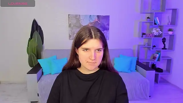 Snapshot of BonneyLove chatting on 09/16/25, 05:58 BonneyLove online show from 09/16/25, 05:58