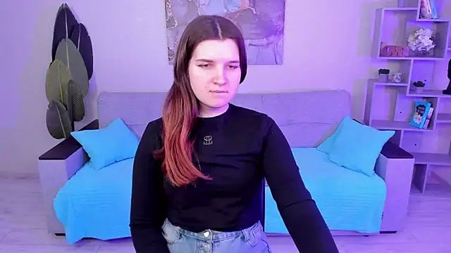 Snapshot of BonneyLove chatting on 02/26/25, 09:42 BonneyLove online show from 02/26/25, 09:42