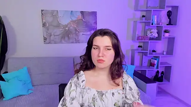 Snapshot of BonneyLove chatting on 02/12/26, 06:51 BonneyLove online show from 02/12/26, 06:51