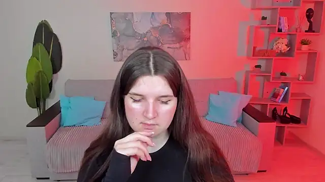BonneyLove online show from 04/13/26, 08:35