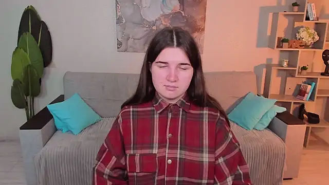 Snapshot of BonneyLove chatting on 10/08/25, 10:21 BonneyLove online show from 10/08/25, 10:21