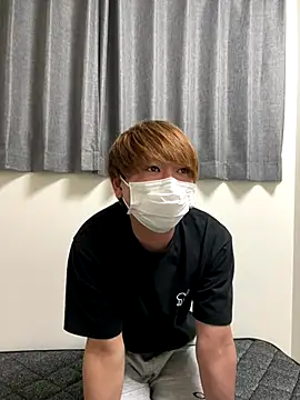 Snapshot of onimakura chatting on 12/18/25, 12:09 onimakura online show from 12/18/25, 12:09