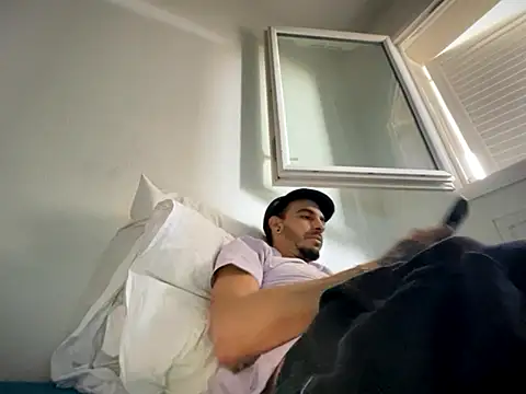 Rebeu313 online show from 11/12/25, 10:30