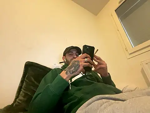 Rebeu313 online show from 01/17/26, 10:19