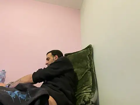 Rebeu313 online show from 02/08/26, 02:42