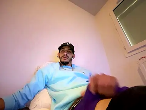 Rebeu313 online show from 10/21/25, 09:30