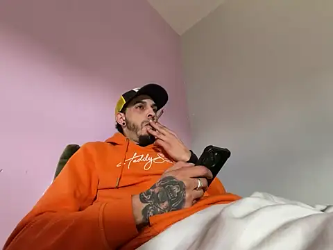 Rebeu313 online show from 03/10/26, 11:03