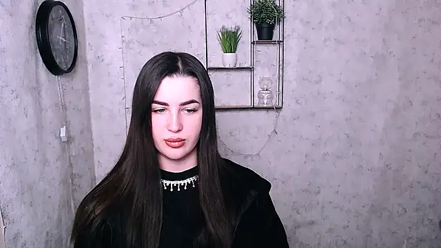 DivaKaily  online show from 12/07/24, 05:32