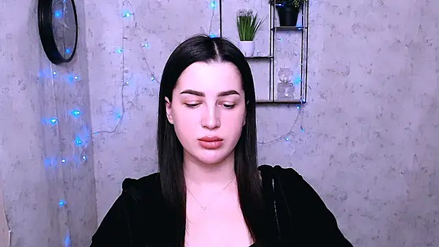 DivaKaily  online show from 01/26/25, 08:57