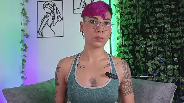 MiaMorgan  online show from 02/03/26, 01:05