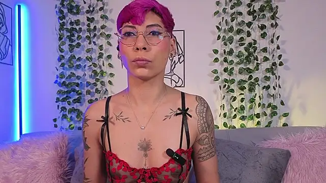 MiaMorgan  online show from 03/03/26, 09:49