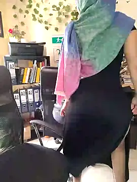 NAJWA-ARAB online show from 02/10/25, 05:19