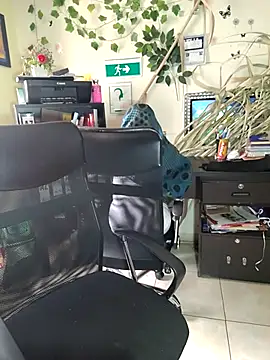 NAJWA-ARAB online show from 03/17/25, 02:23