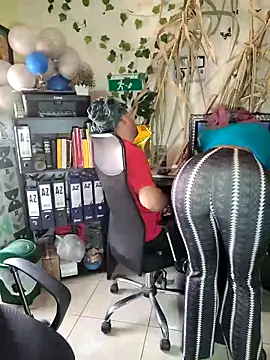 NAJWA-ARAB online show from 09/26/25, 02:35