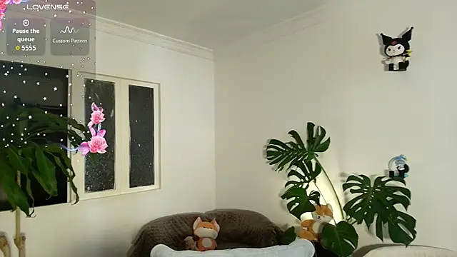 skyyfoxpraga online show from 02/24/26, 07:59