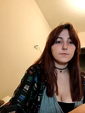 MiaStika online show from 12/30/24, 09:19