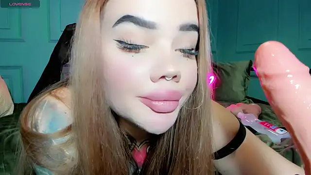 Aira vi online show from 01/11/25, 02:47