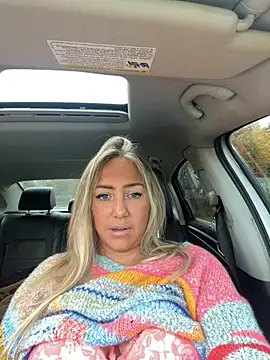 sunshinekisses online show from 10/21/25, 03:22