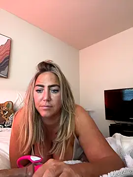 sunshinekisses online show from 11/06/25, 07:40