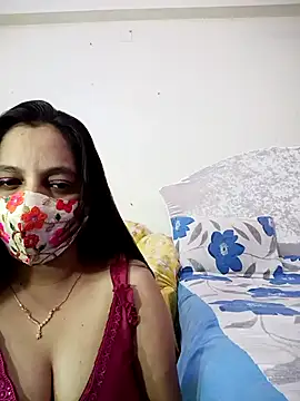 Snapshot of Taniya07 chatting on 10/23/25, 06:28 Taniya07 online show from 10/23/25, 06:28