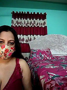 Taniya07 online show from 03/15/26, 06:04