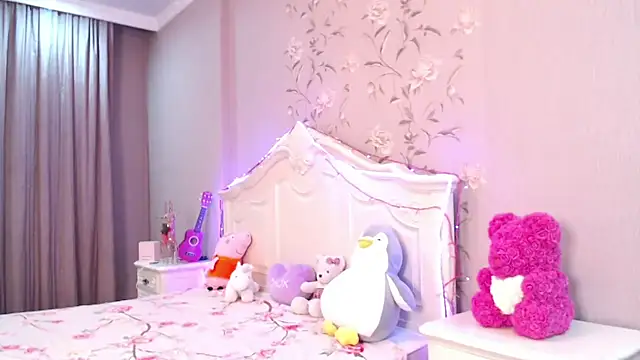 lilianbee online show from 04/02/26, 08:04