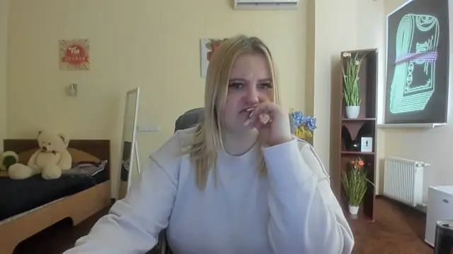 Doliss online show from 12/04/25, 07:07