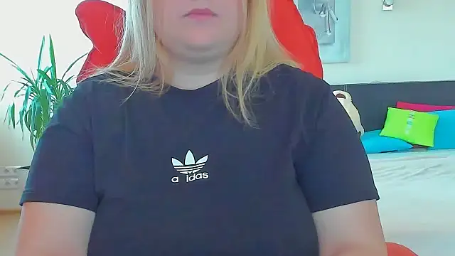 Doliss online show from 09/12/25, 06:13