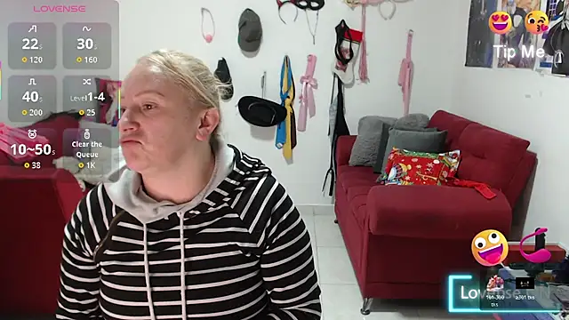 Snapshot of emperabigbootybigass chatting on 12/02/25, 12:40 emperabigbootybigass online show from 12/02/25, 12:40