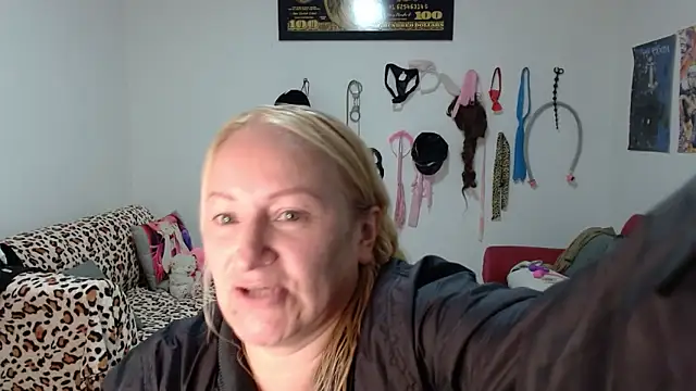 emperabigbootybigass online show from 03/25/26, 12:37