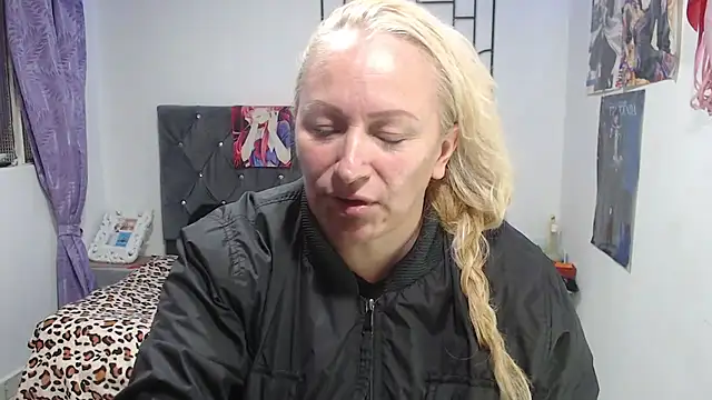 Snapshot of emperabigbootybigass chatting on 07/16/26, 12:35 emperabigbootybigass online show from 07/16/26, 12:35
