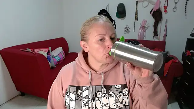 emperabigbootybigass online show from 03/11/26, 12:21