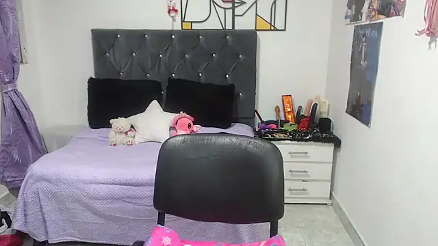 emperabigbootybigass online show from 05/28/26, 12:22
