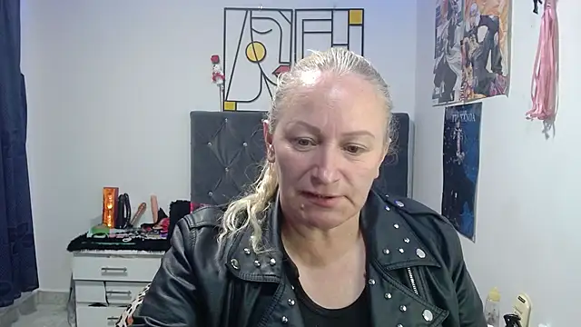emperabigbootybigass online show from 05/22/26, 12:25