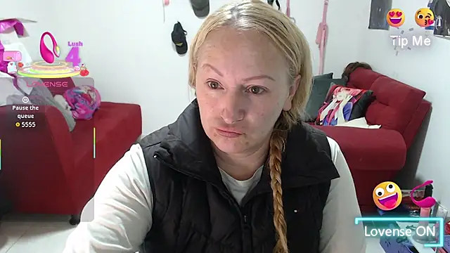 Snapshot of emperabigbootybigass chatting on 11/25/25, 12:16 emperabigbootybigass online show from 11/25/25, 12:16