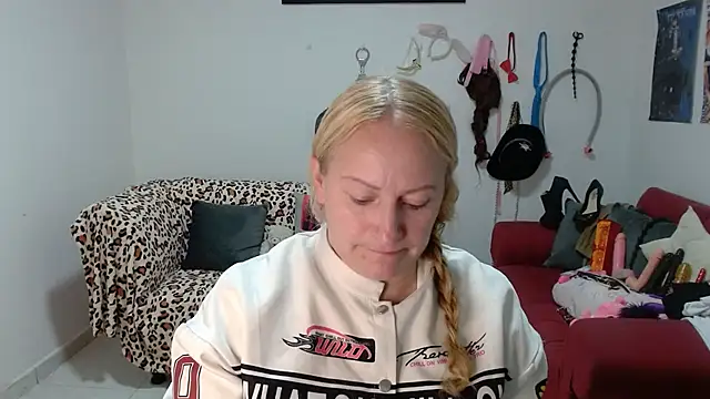 emperabigbootybigass online show from 03/31/26, 12:40