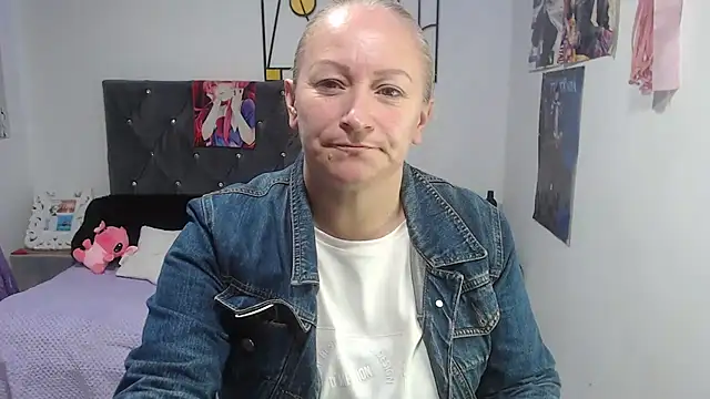 Snapshot of emperabigbootybigass chatting on 06/26/26, 12:22 emperabigbootybigass online show from 06/26/26, 12:22