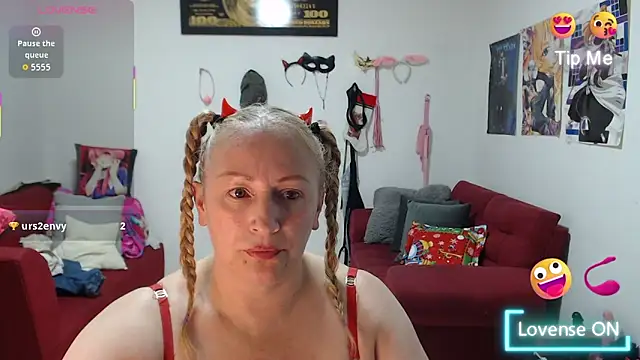 Snapshot of emperabigbootybigass chatting on 12/02/25, 12:22 emperabigbootybigass online show from 12/02/25, 12:22