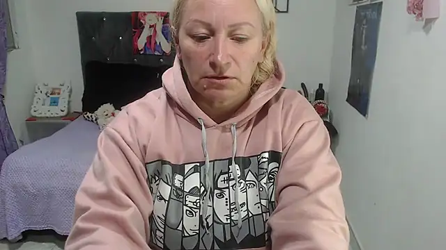 Snapshot of emperabigbootybigass chatting on 06/30/26, 12:27 emperabigbootybigass online show from 06/30/26, 12:27