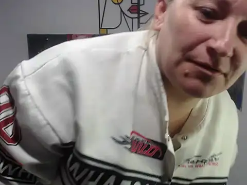 Snapshot of emperabigbootybigass chatting on 06/22/26, 12:24 emperabigbootybigass online show from 06/22/26, 12:24