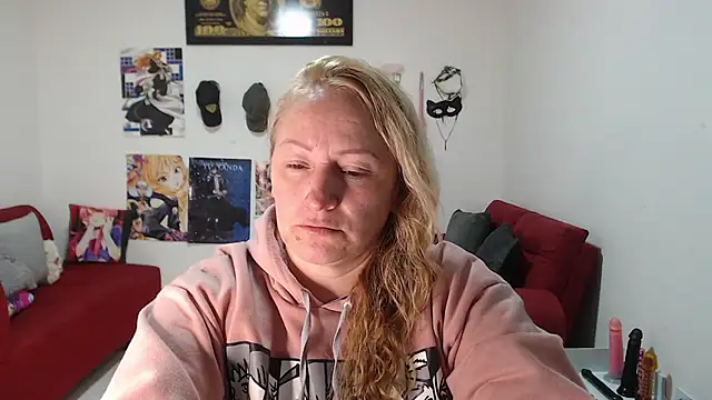Snapshot of emperabigbootybigass chatting on 09/15/25, 12:27 emperabigbootybigass online show from 09/15/25, 12:27