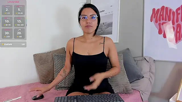 Lilith dh online show from 09/29/25, 10:11