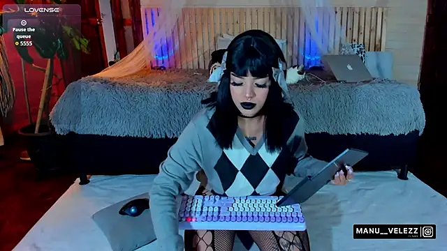 Manu Velez online show from 11/27/25, 06:03