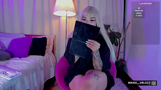 Manu Velez online show from 12/16/25, 06:17