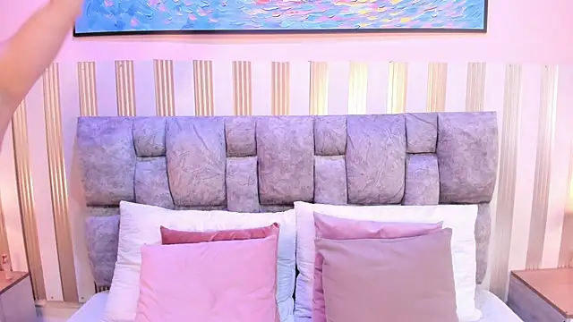 nova lane online show from 11/09/25, 07:40