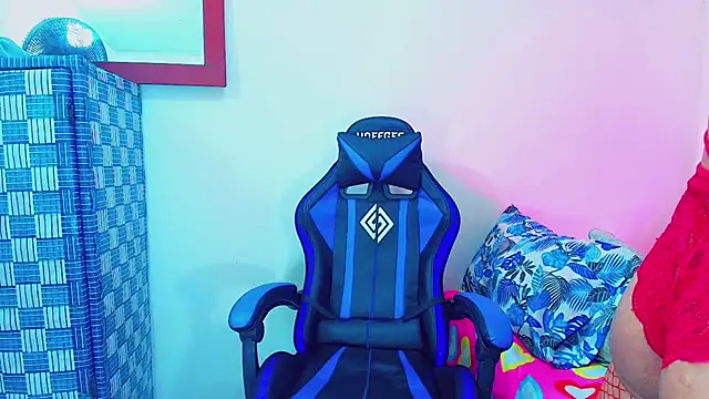 aidaathh online show from 10/22/25, 03:22