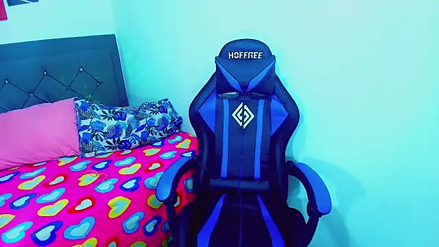 aidaathh online show from 12/17/25, 01:27