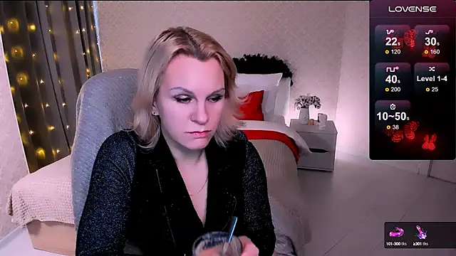 Louisa Bay online show from 01/16/25, 08:00